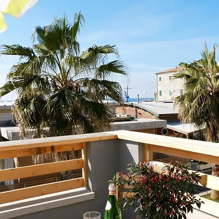 Hotel Della Contrada 3*